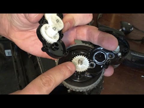 iLife A6 Vacuum Robot wheel removal, battery replacement, servicing and cleaning